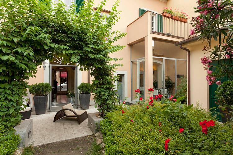 Hotel Novecento Pisa Exterior foto