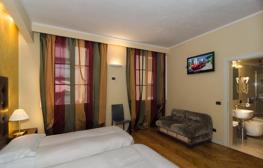 Hotel Novecento Pisa Exterior foto