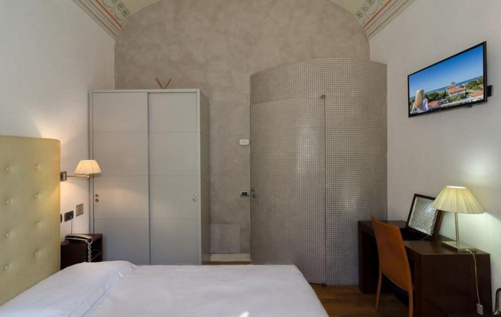 Hotel Novecento Pisa Exterior foto