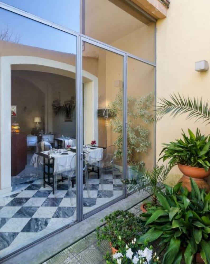 Hotel Novecento Pisa Exterior foto